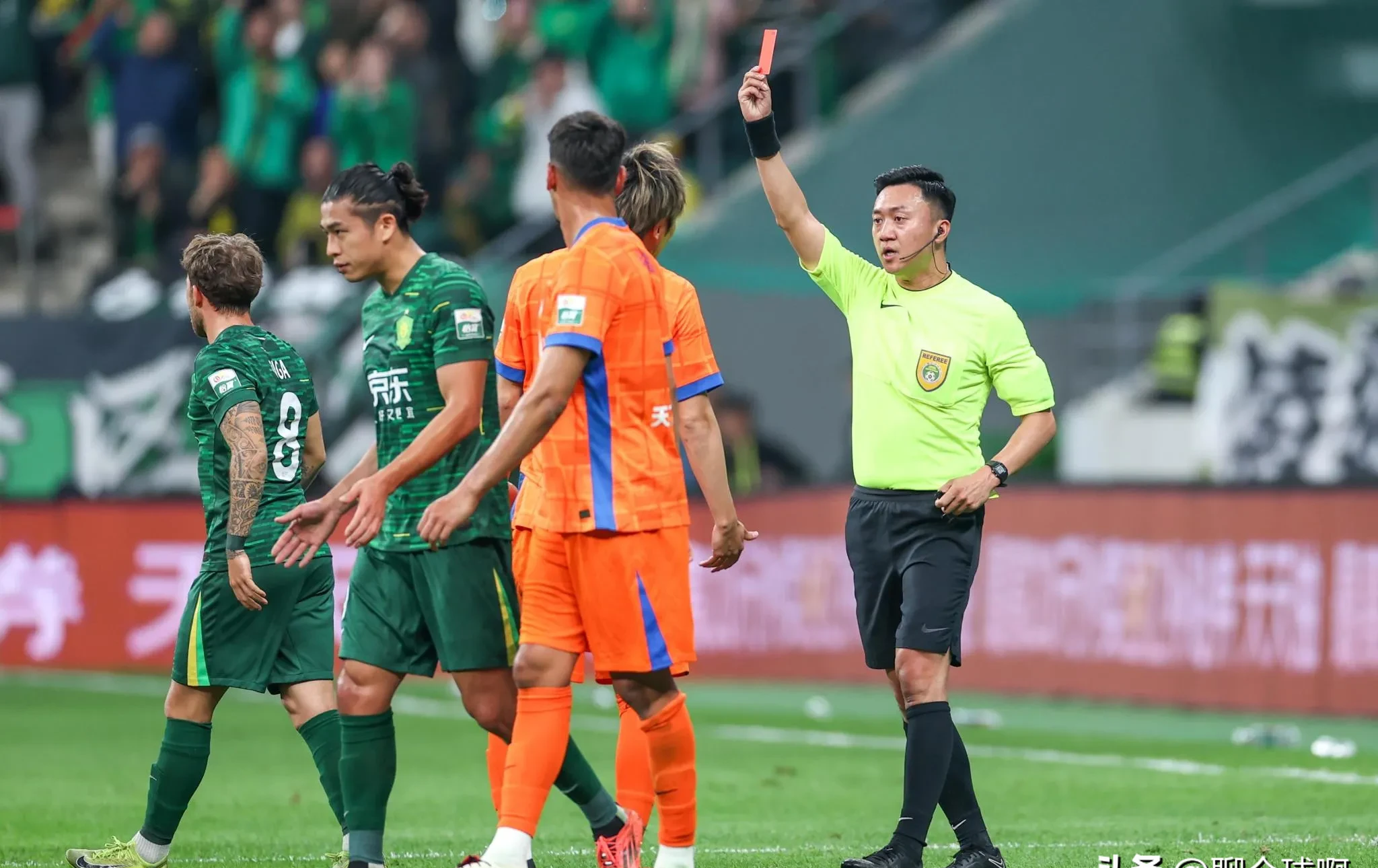 赛地聚焦:德国杯国际比赛日热度飙升,北京国安队长鼓劲,引发热议,身体对抗强度拉满的简单介绍-开运体育 入口链接